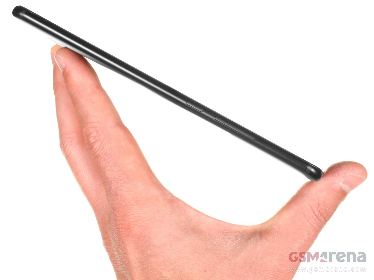 Xiaomi Mi Max 2 pictures, official photos