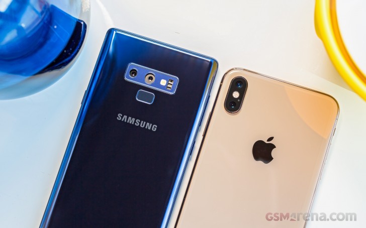 Apple iPhone XS Max vs. Samsung Galaxy Note9 - GSMArena ...