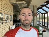 Apple iPhone XS 7MP selfies - f/2.2, ISO 50, 1/121s - Apple iPhone XS review