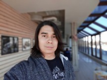 ROG Phone selfie portrait mode samples - f/2.0, ISO 41, 1/120s - Asus ROG Phone review