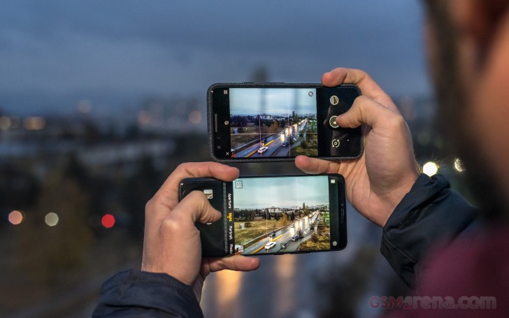 Google Pixel 3 vs. Huawei Mate 20 Pro night modes review