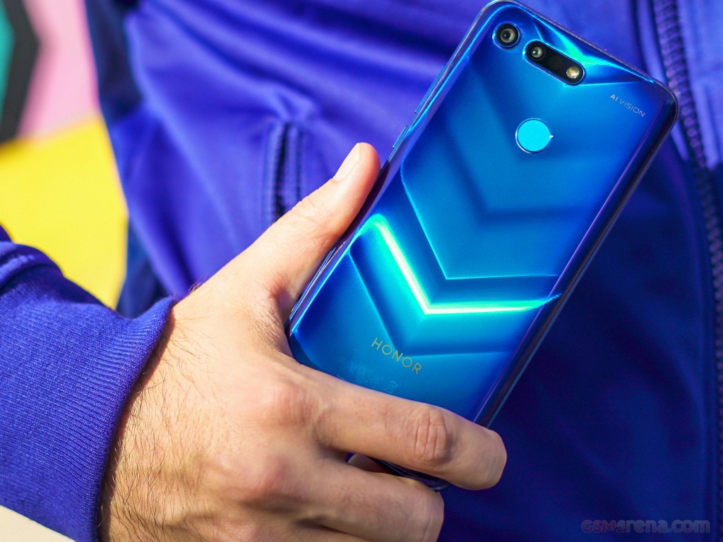 Honor 20 или honor view 20 что лучше