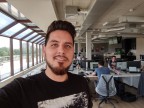 Selfie HDR: Off - f/2.0, ISO 81, 1/120s - HTC U12 Plus Review review