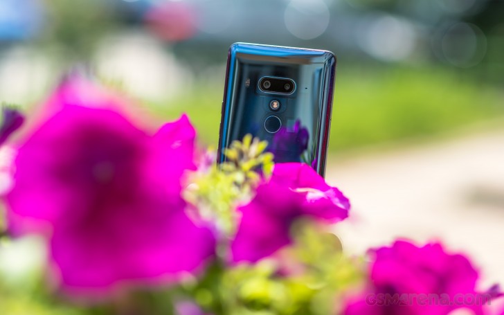 HTC U12 Plus Review review