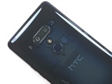 Camera and fingerprint cluster - HTC U12 Plus Review review