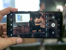 The camera app has an AI toggle - Huawei Mate 20 Lite hands-on review
