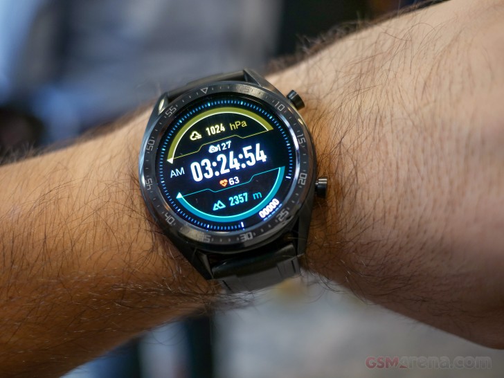 Huawei mate 20 on sale pro watch gt