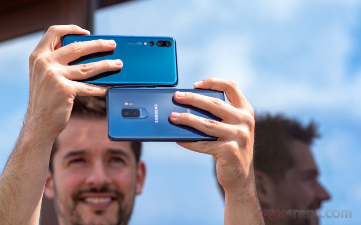 Huawei P20 Pro vs. Samsung Galaxy S9+ shootout