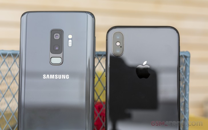 iPhone X vs. Galaxy S9+ review