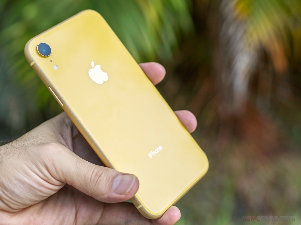 Apple iPhone XR