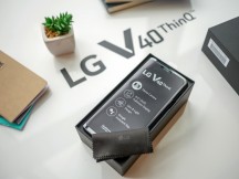 Retail package - LG V40 ThinQ hands-on review