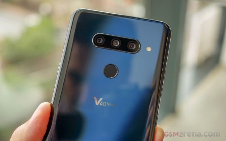 LG V40 ThinQ hands-on review