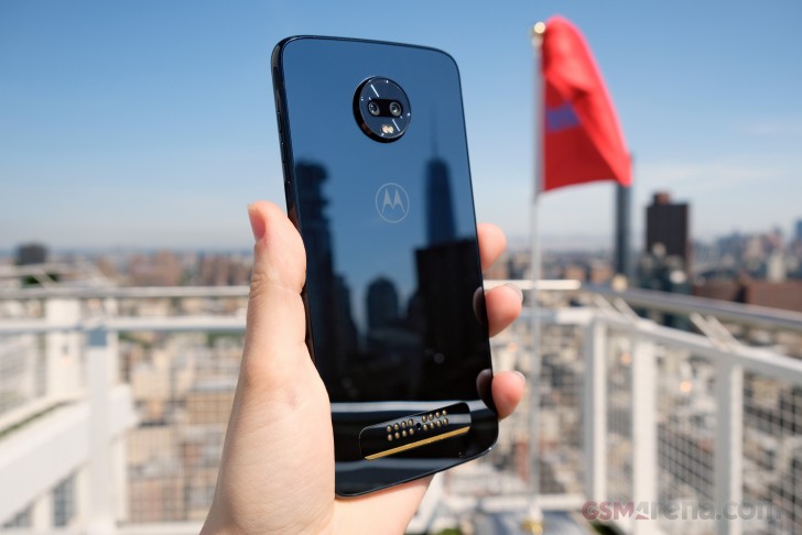 Moto Z3 Play Hands On review