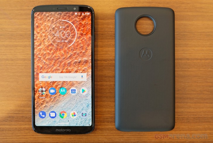 Moto Z3 Play hands-on review: Moto Z3 Play hands-on