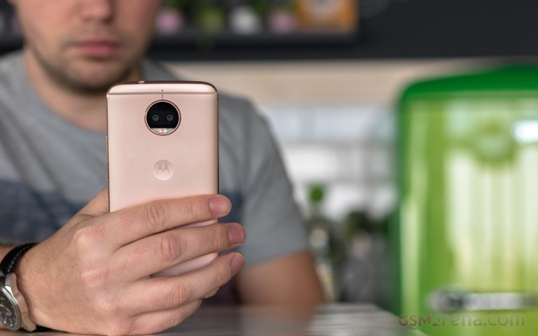 Motorola Moto G5S Plus pictures, official photos