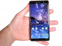In the hand - Nokia 7 plus review