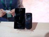 The Nokia 8 Sirocco next to the Nokia 8800 Sirocco - Nokia MWC 2018 review