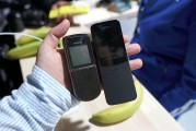 The Nokia 8800 Sirocco next to the new 8110 4G - Nokia MWC 2018 review