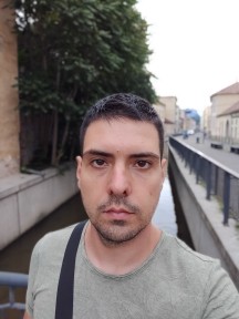 OnePlus 6 portrait selfies, day and night - f/2.0, ISO 100, 1/278s - Oneplus 6 long-term review