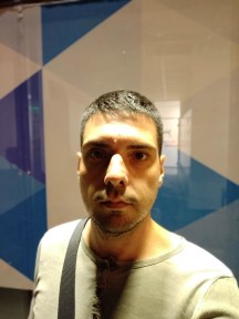 OnePlus 6 portrait selfies, day and night - f/2.0, ISO 1250, 1/13s - Oneplus 6 long-term review