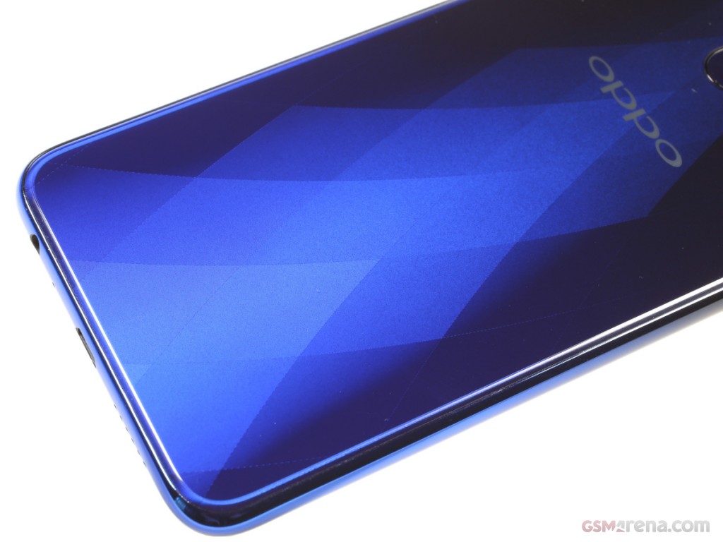 Oppo F9 (F9 Pro)