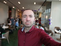 Oppo R15 Pro selfie samples - f/2.0, ISO 164, 1/33s - Oppo R15 and R15 Pro hands-on review