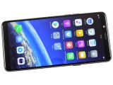Front side - Oppo Realme 1 review