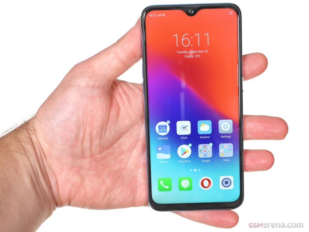 Realme 2 Pro pictures, official photos