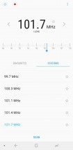 FM radio - Samsung Galaxy A7 (2018) review
