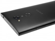 3.5mm jack on top, fingerprint sensor on the back - Sony Xperia L2 review