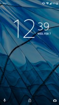 Xperia launcher: Lockscreen - Sony Xperia L2 review