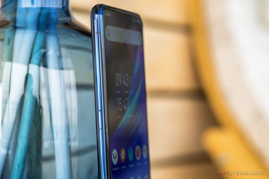 vivo NEX Dual Display