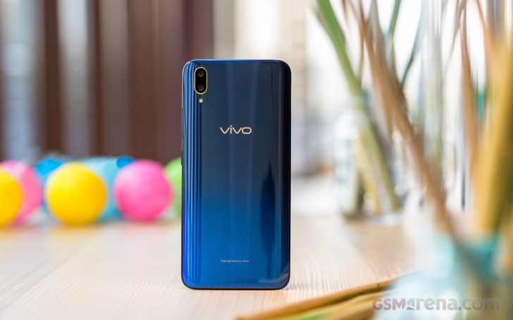 Vivo V11 review