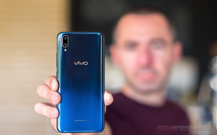 Vivo V11 review