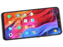 Notched 6.21-inch AMOLED - Xiaomi Mi 8 review