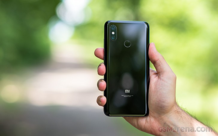 Xiaomi Mi 8 review: Design, 360-degree spin