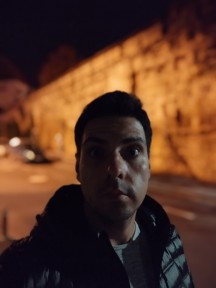Xiaomi Mi A2 nighttime selfies, Portrait mode off and on - f/2.2, ISO 6400, 1/10s - Xiaomi Mi A2 long-term review