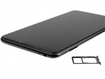 Xiaomi Mi Max 3 left side - Xiaomi Mi Max 3 review