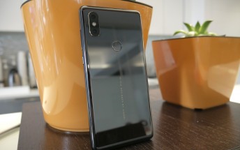 First Xiaomi Mi Mix 2s flash sale ends in minutes