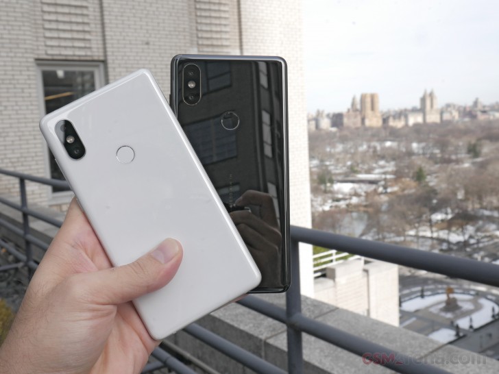 Xiaomi Mi Mix 2 hands-on review