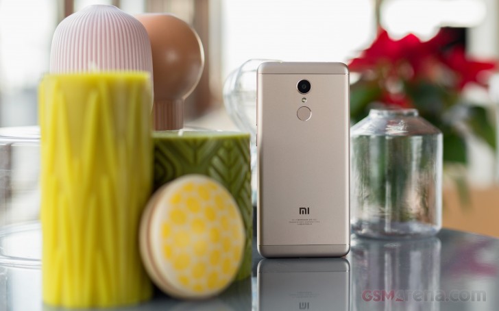 Xiaomi Redmi 5 pictures, official photos