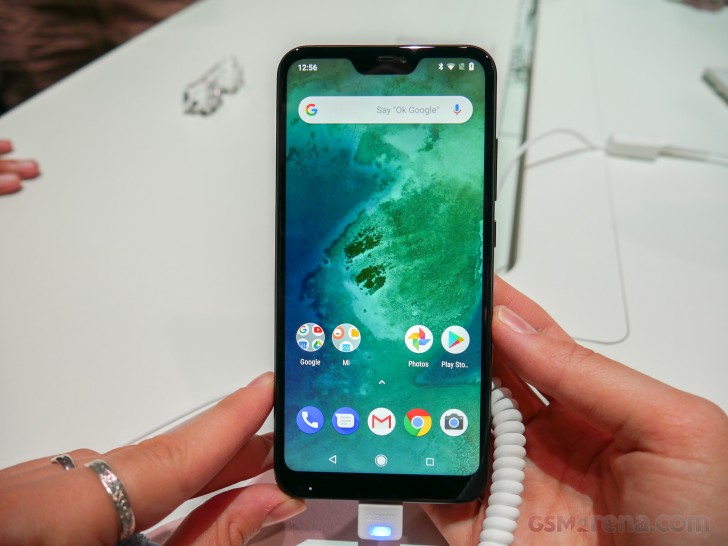 Xiaomi Mi A2 Hands-on Review