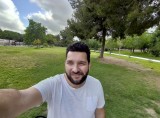 Selfie samples: Main cam, low light - f/2.4, ISO 43, 1/383s - Asus Zenfone 6 hands-on review