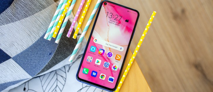 Honor 20 Review Lab Tests Display Battery Speaker Audio Quality