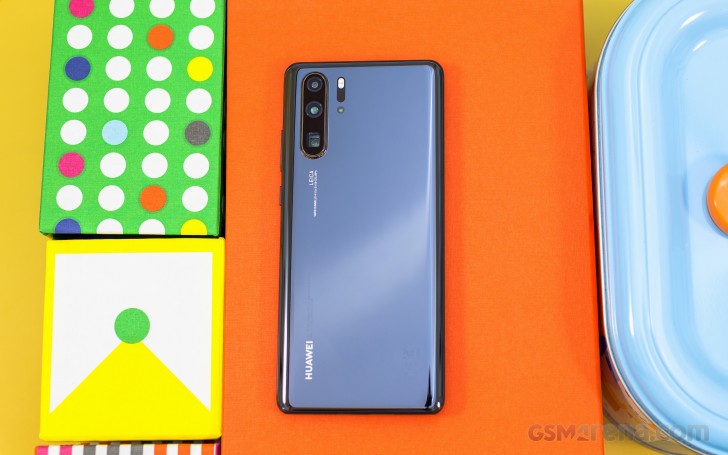 Huawei P30 Pro in 2022! (Still worth it?) 