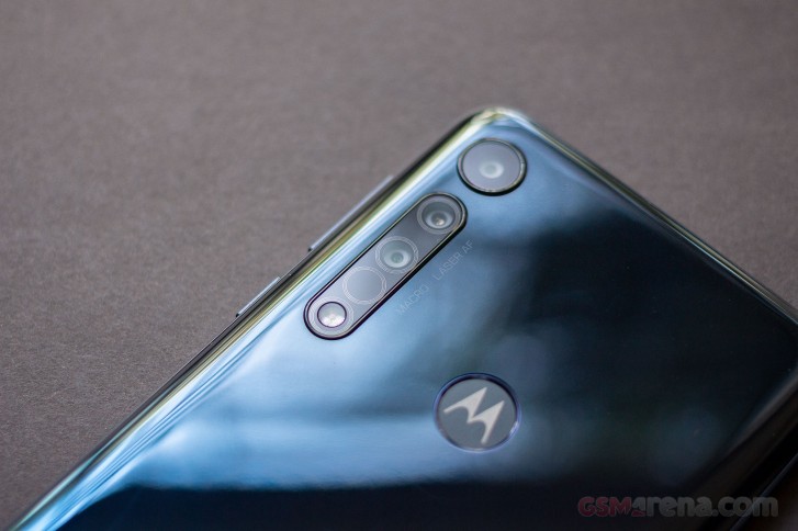 Motorola One Macro hands-on review