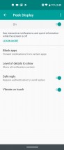 Peek Display - Motorola One Action review