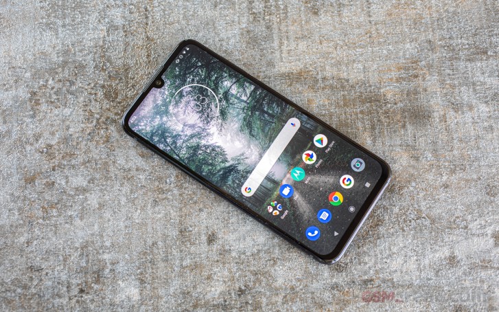 Motorola One Zoom hands-on review