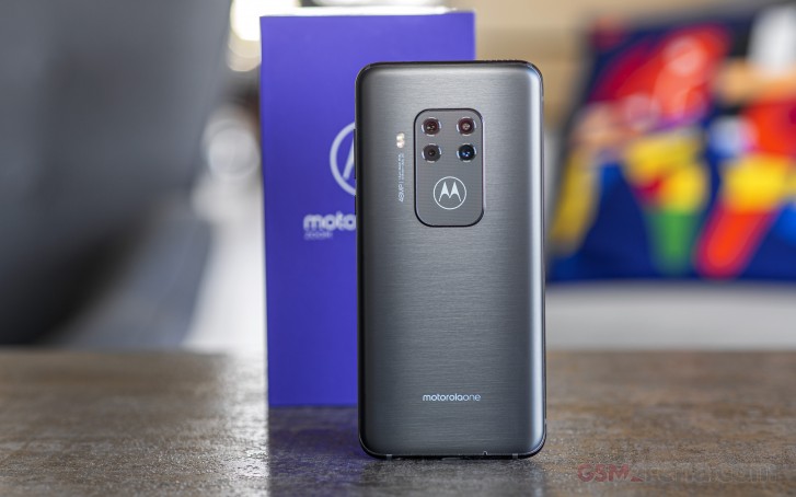 Motorola One Zoom review