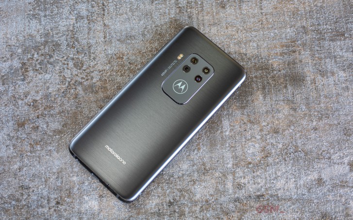 Motorola One Zoom review